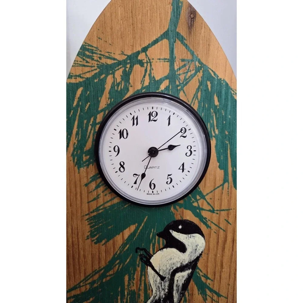 Wooden Clock Handcrafted Alan Buss Chickadee‎ Pine Bough Handcrafted Handpainted